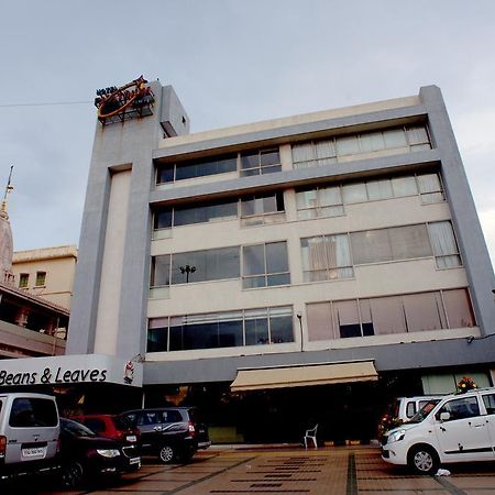 Hotel Platinum Inn Ahmedabad Exterior photo